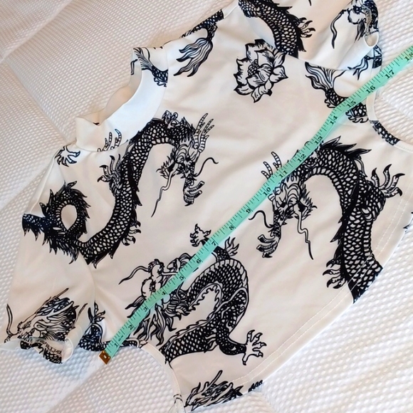 💜 $10 each or 4/$20 Zaful Backless Crop Top - Picture 3 of 5